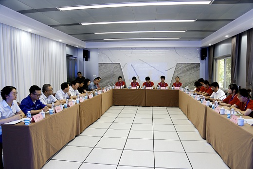 合工大化學(xué)與化工學(xué)院來集團公司對接校企合作與人才供需工作